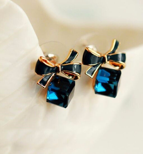 Fashion Gold Color Bowknot Cube Crystal Earring