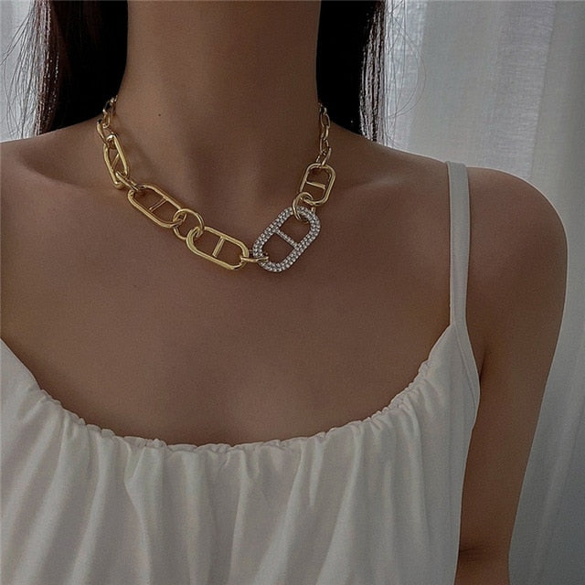 Chain Toggle Clasp Gold Necklace for Women