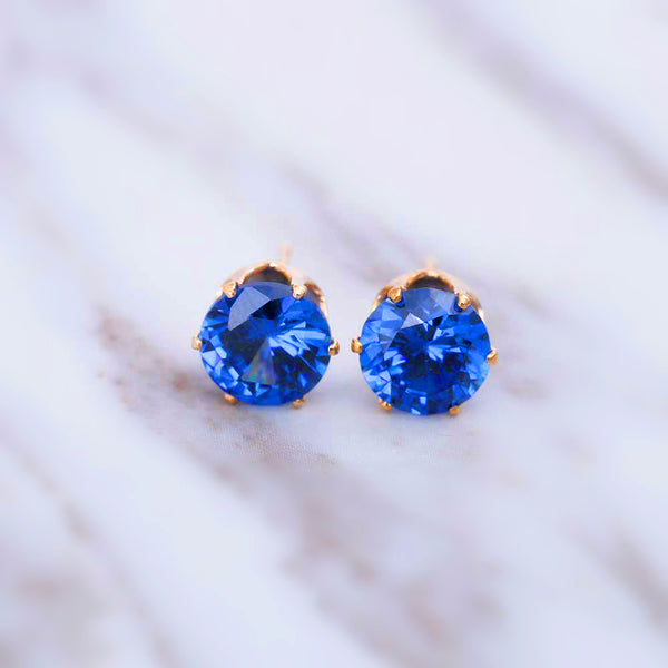 New Luxury Brand Stud Crystal Earring at variety colors